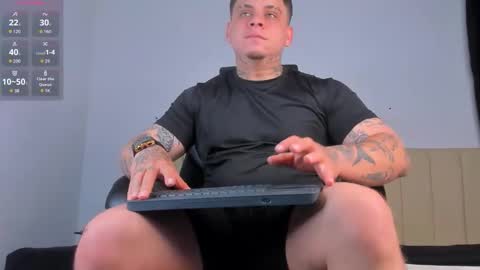 dennis munera online show from 12-15-25, 11:14