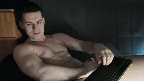 Snapshot of dennis_night chatting on 01-21-25, 12:15 Den online show from 01-21-25, 12:15