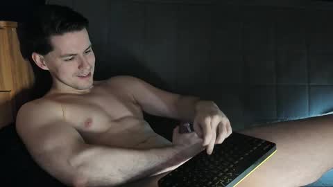 Snapshot of dennis_night chatting on 03-09-25, 10:52 Den online show from 03-09-25, 10:52