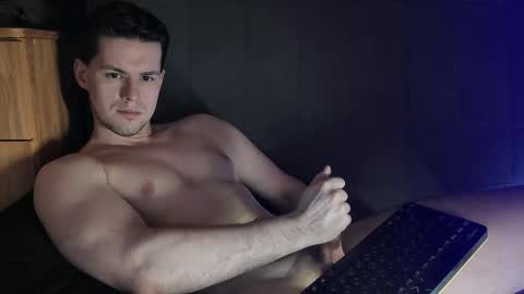 Snapshot of dennis_night chatting on 03-12-25, 10:39 Den online show from 03-12-25, 10:39