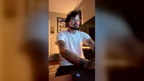 dennisman4151 online show from 05-18-26, 05:35