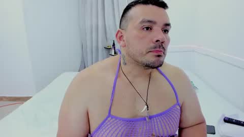 Snapshot of denny_scobar chatting on 06-20-26, 12:41 denny scobar online show from 06-20-26, 12:41