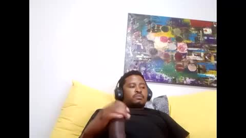 Snapshot of dentzo chatting on 03-04-26, 12:27 mastER blACK online show from 03-04-26, 12:27