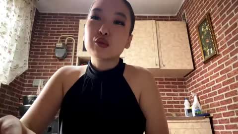 Emma online show from 03-08-26, 10:08