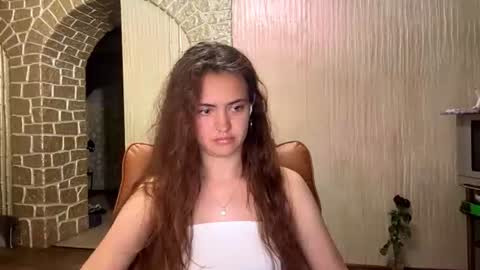 Snapshot of deonnamitcheltree chatting on 06-12-26, 07:24 Eva online show from 06-12-26, 07:24