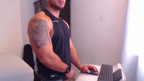 Snapshot of derek_group chatting on 12-07-24, 08:49 Derek online show from 12-07-24, 08:49