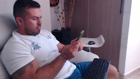 Derek online show from 07-19-26, 04:33