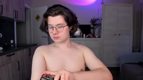 Derek online show from 07-05-26, 07:21