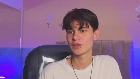 derek_sinn online show from 04-28-26, 08:47