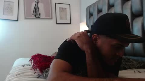 D E R E K online show from 04-18-26, 09:15