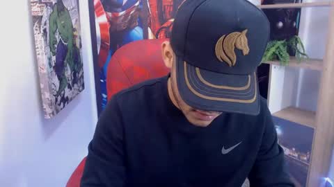 D E R E K online show from 04-21-26, 09:17