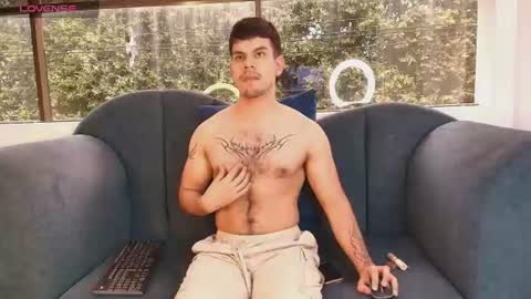 derek_voss online show from 06-17-26, 01:34
