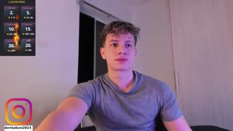 Snapshot of derekolsen_ chatting on 10-15-25, 02:33 Derek IG Derekolsen2024 online show from 10-15-25, 02:33