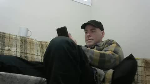 Snapshot of derf007 chatting on 02-22-25, 03:25 derf007 online show from 02-22-25, 03:25