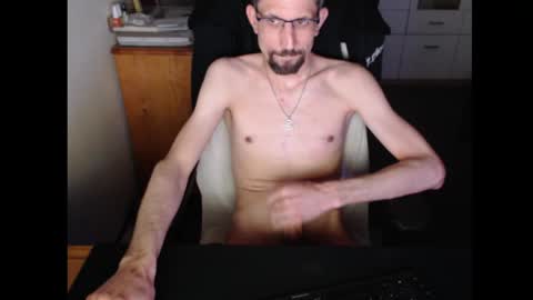 dermattes online show from 05-25-26, 02:45