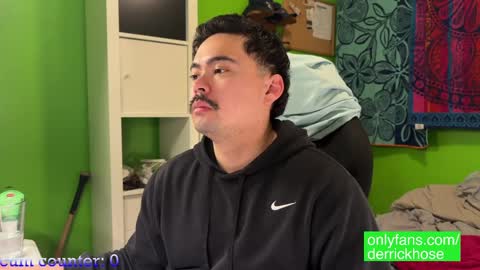 Snapshot of derrick_hose chatting on 01-16-25, 01:58 Derrick Hose online show from 01-16-25, 01:58