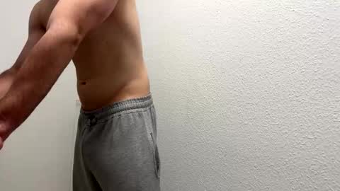 Tom online show from 11-25-25, 05:07