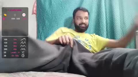 Snapshot of desi_boy799417 chatting on 02-20-25, 05:23 desi_boy799417 online show from 02-20-25, 05:23