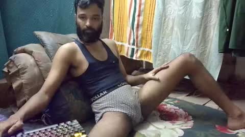 Snapshot of desi_boy799417 chatting on 10-11-25, 06:12 desi_boy799417 online show from 10-11-25, 06:12