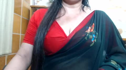 Maisa online show from 07-31-26, 06:18