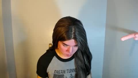 Snapshot of desirable_lorinexx chatting on 12-30-24, 05:55 LORINE online show from 12-30-24, 05:55