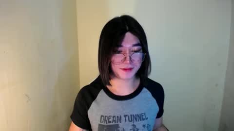 Snapshot of desirable_lorinexx chatting on 01-25-25, 09:46 LORINE online show from 01-25-25, 09:46