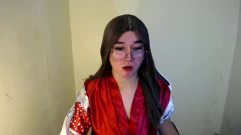 Snapshot of desirable_lorinexx chatting on 02-09-25, 03:56 LORINE online show from 02-09-25, 03:56