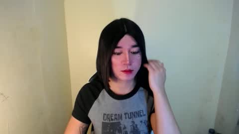 Snapshot of desirable_lorinexx chatting on 02-11-25, 04:55 LORINE online show from 02-11-25, 04:55