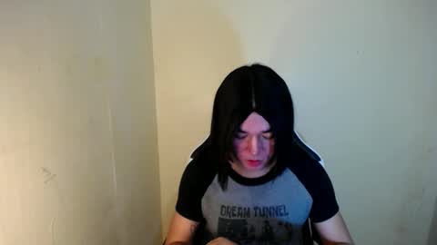 Snapshot of desirable_lorinexx chatting on 02-16-25, 06:32 LORINE online show from 02-16-25, 06:32