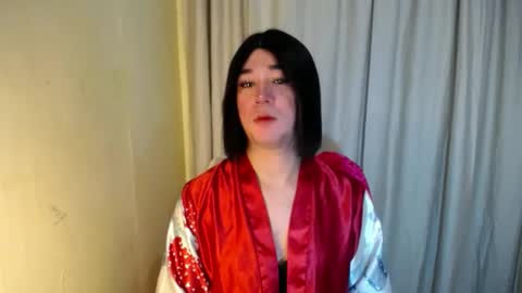 Snapshot of desirable_lorinexx chatting on 02-25-25, 03:09 LORINE online show from 02-25-25, 03:09