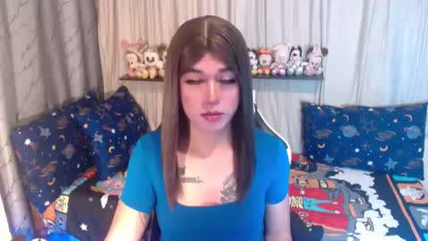 Snapshot of desirable_lorinexx chatting on 09-13-25, 08:36 LORINE online show from 09-13-25, 08:36
