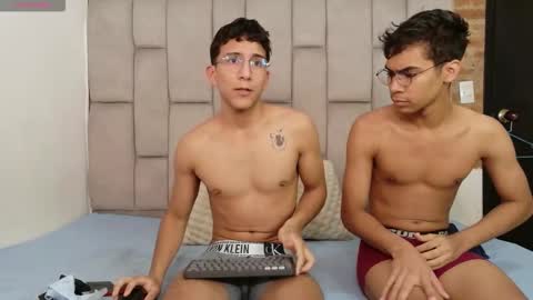 Snapshot of desire4duo chatting on 01-15-26, 10:42 desire4duo online show from 01-15-26, 10:42