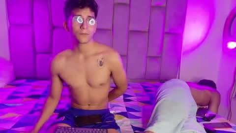 Snapshot of desire4duo chatting on 02-20-26, 10:05 desire4duo online show from 02-20-26, 10:05