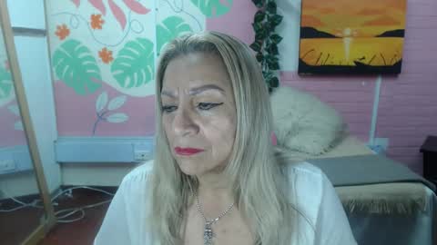 VALERIA online show from 04-29-26, 05:06