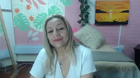 VALERIA online show from 05-01-26, 09:41