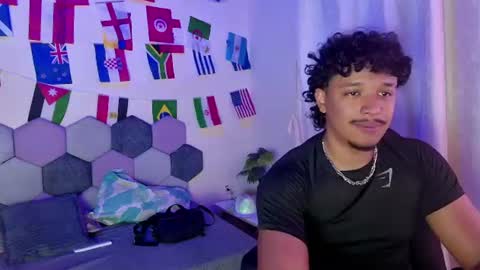 TORI AND MR. BEAR online show from 06-25-26, 04:44