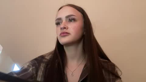 Snapshot of desiree_perhaps chatting on 02-18-26, 01:51 desiree_perhaps online show from 02-18-26, 01:51