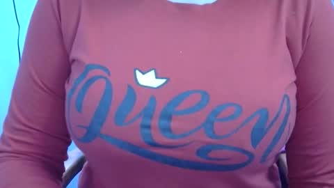 Snapshot of desirussian chatting on 01-08-26, 06:37 desirussian online show from 01-08-26, 06:37