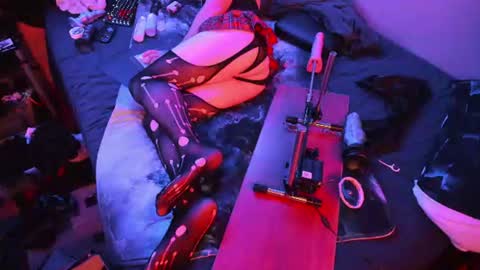 Desolate 8848 online show from 08-10-26, 05:11