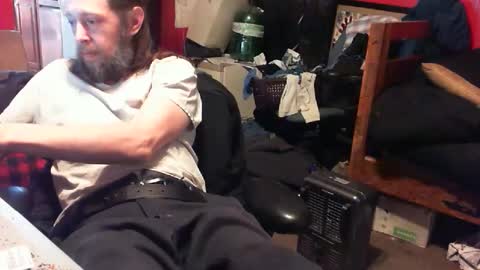 Snapshot of desolation2012 chatting on 01-25-25, 08:53 desolation2012 online show from 01-25-25, 08:53