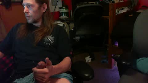 Snapshot of desolation2012 chatting on 10-09-25, 05:16 desolation2012 online show from 10-09-25, 05:16