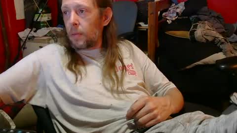 Snapshot of desolation2012 chatting on 07-19-26, 11:58 desolation2012 online show from 07-19-26, 11:58
