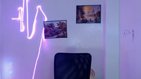 Snapshot of dess_morena chatting on 07-07-26, 09:02 Dess online show from 07-07-26, 09:02