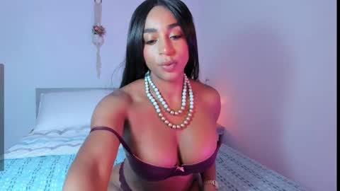 Destinne Mill online show from 02-10-25, 12:18