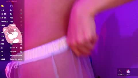 destinya_ online show from 06-19-26, 12:09