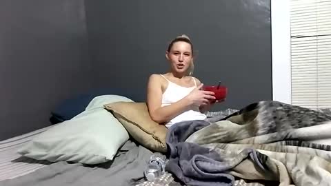 desturbingdetale699 online show from 12-16-24, 05:38