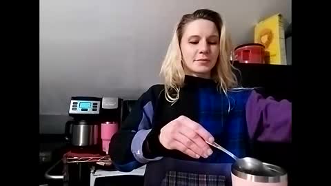 desturbingdetale699 online show from 01-01-25, 12:53