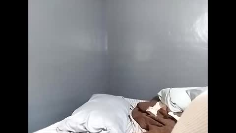 desturbingdetale699 online show from 01-06-25, 03:20