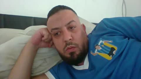 Snapshot of devil_angel66 chatting on 09-12-25, 04:07 devil_angel66 online show from 09-12-25, 04:07