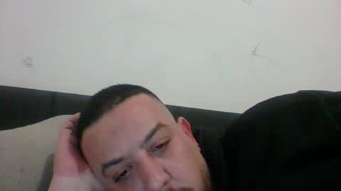 Snapshot of devil_angel66 chatting on 02-12-26, 05:30 devil_angel66 online show from 02-12-26, 05:30